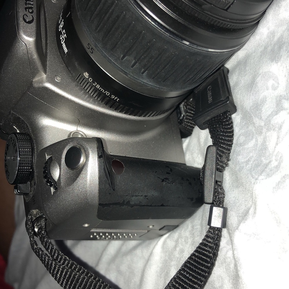 Digital camera / Canon - Picture 6 of 8